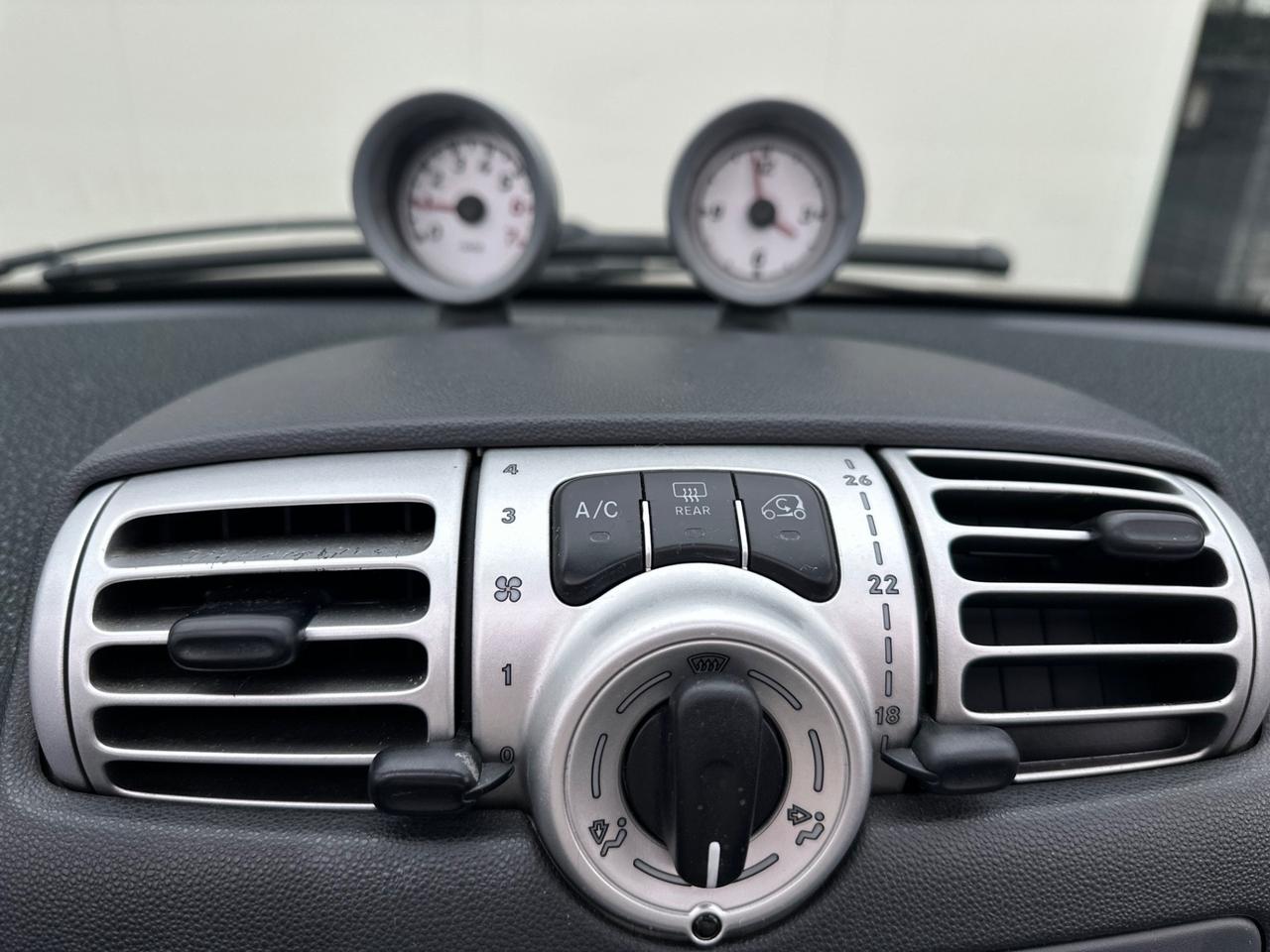 Smart ForTwo 1000 52 kW cabrio passion