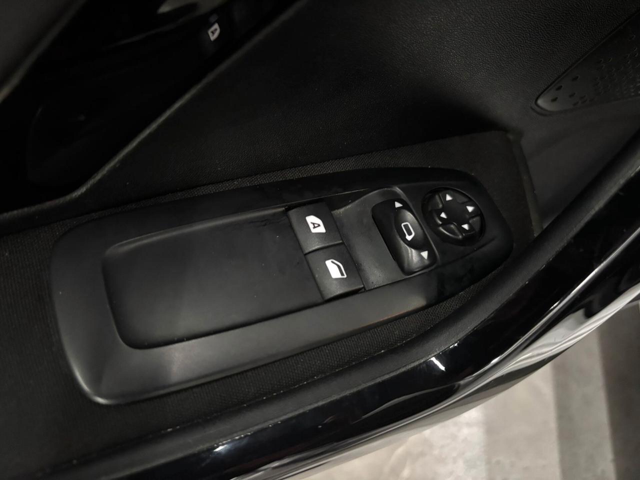 Peugeot 208 1.5 BlueHDi 100 S&S 5 porte Allure