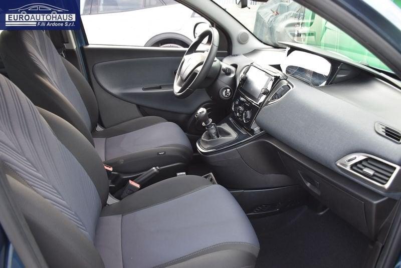 Lancia Ypsilon 1.0 FireFly 70cv Hybrid Gold
