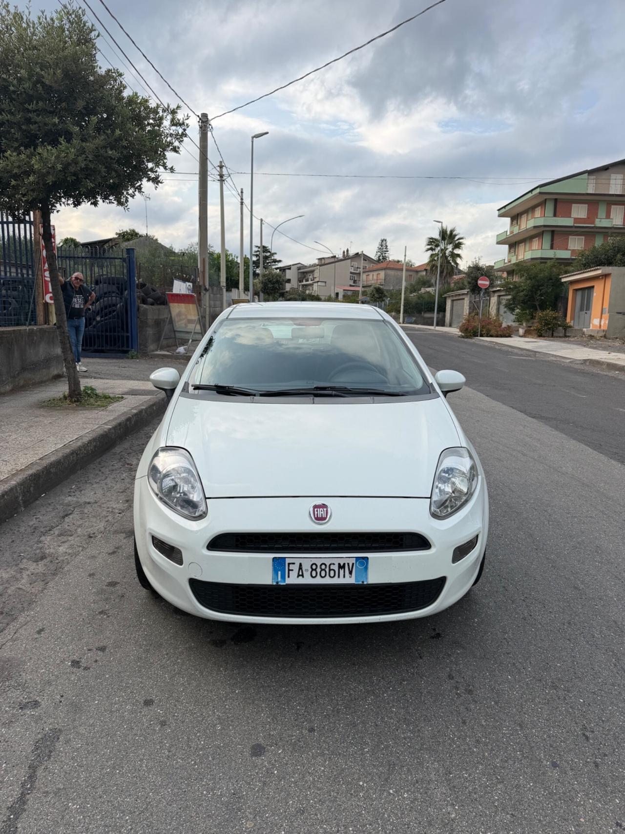 Fiat Punto 1.3 MJT II 75 CV 5 porte Street
