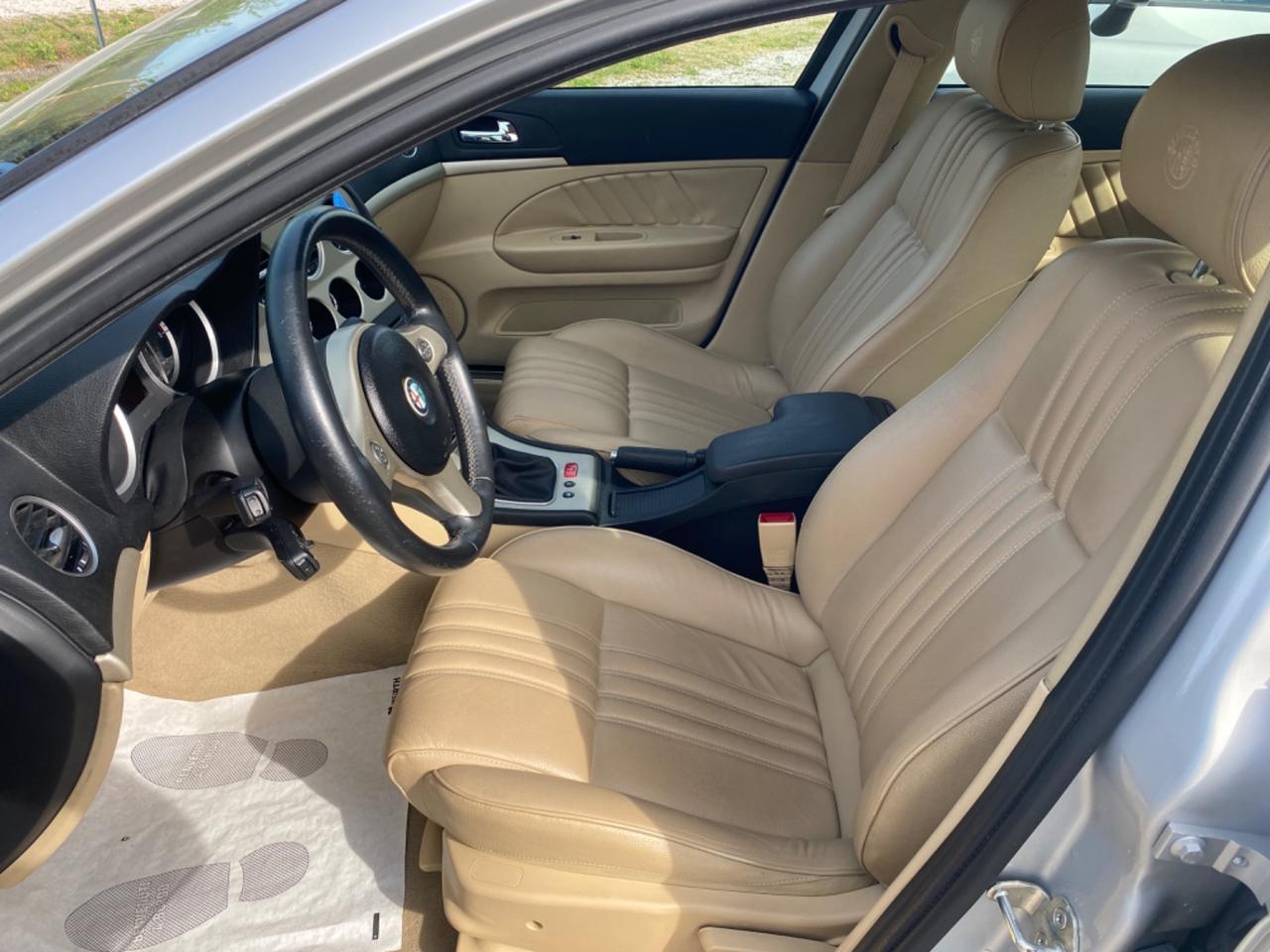 Alfa Romeo 159 1.9 JTS 16V Distinctive