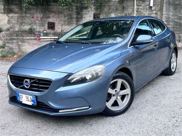 Volvo V40 D3 Momentum V40 2.0