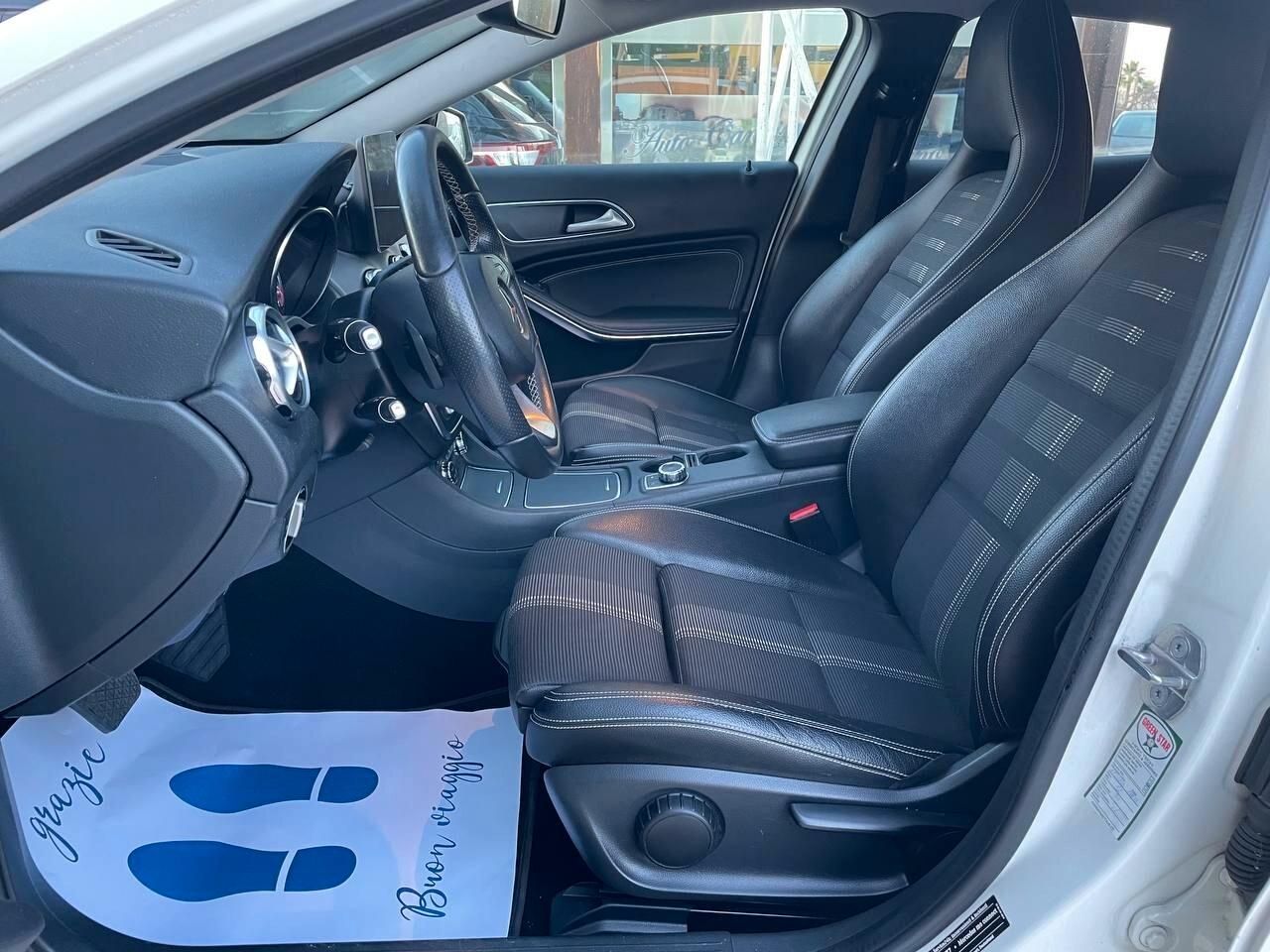 MERCEDES GLA 180 D SPORT - 2018