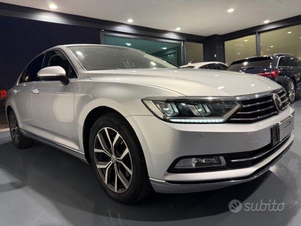VOLKSWAGEN Passat 2.0 TDI 150CV HIGHLINE BERLINA