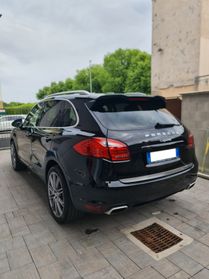 PORSCHE CAYENNE 3.0 V6 TDI 245cv NAVY PELLE TEL !!!