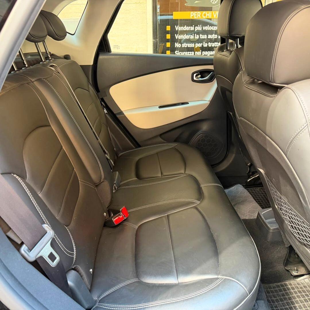 Renault Captur - 110CV *Mod Initiale Paris*