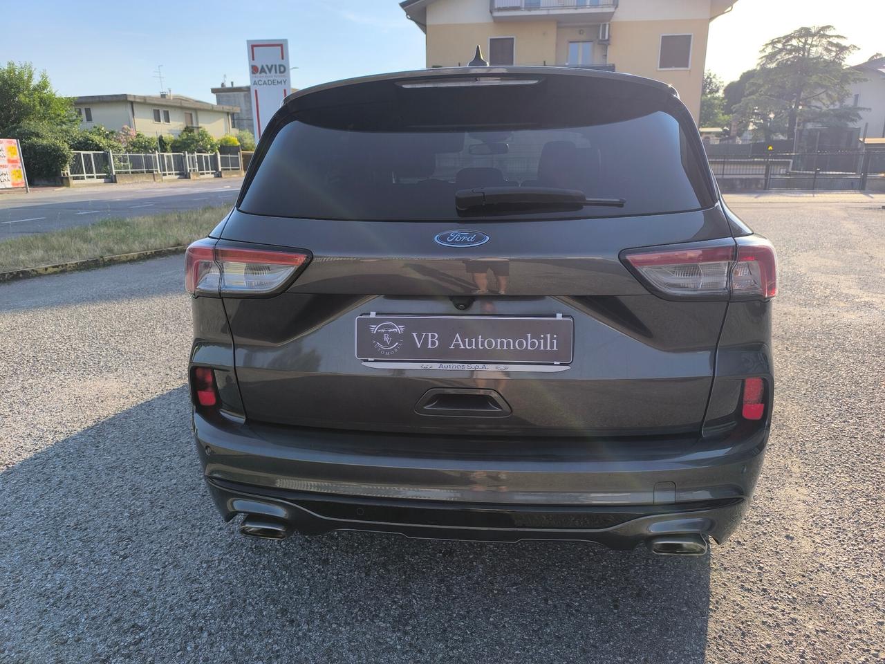 Ford Kuga 1.5 EcoBlue 120 CV aut. 2WD ST-Line Design
