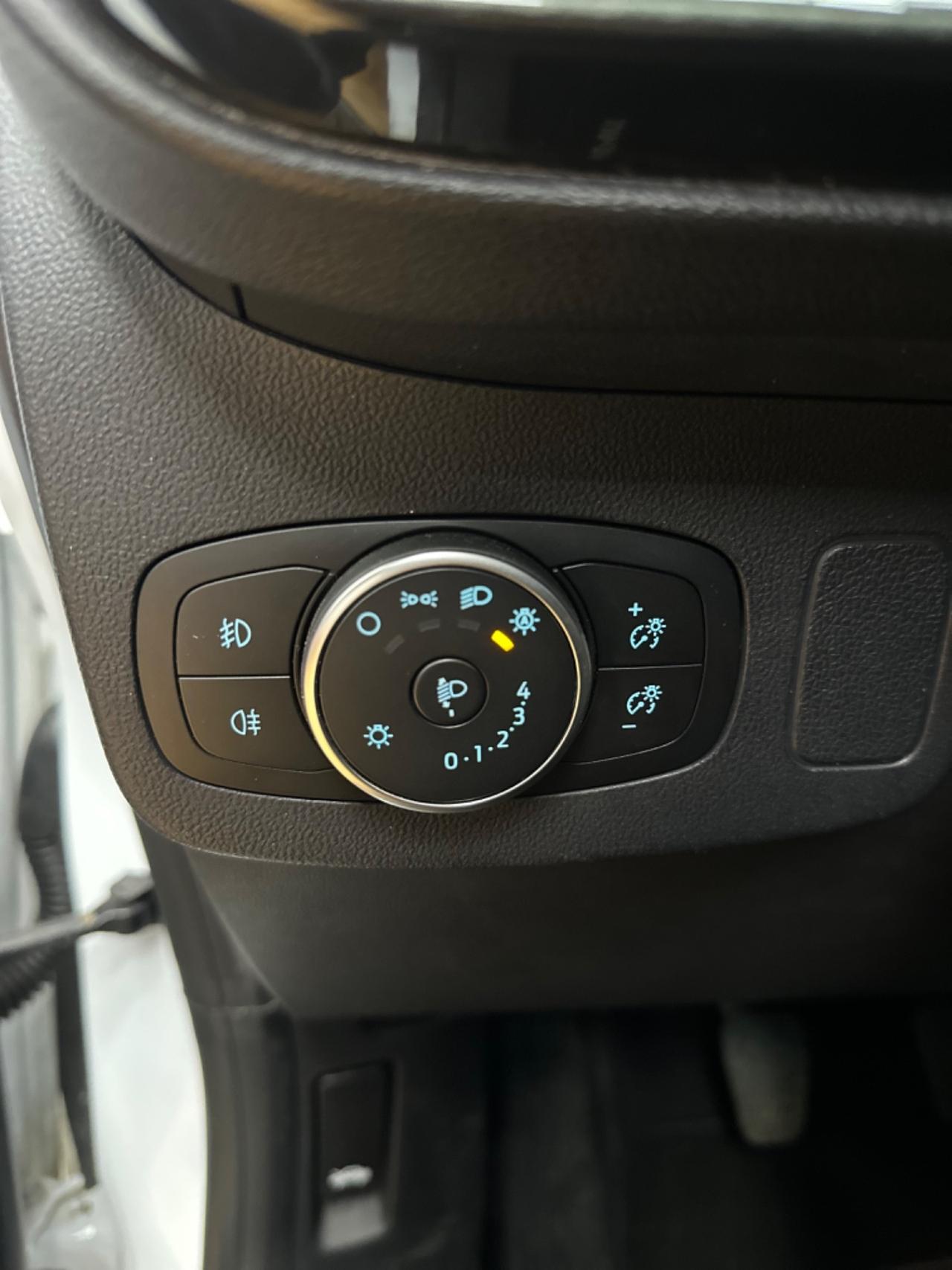 Ford Puma 1.0 EcoBoost Hybrid 125 CV S&S Titanium