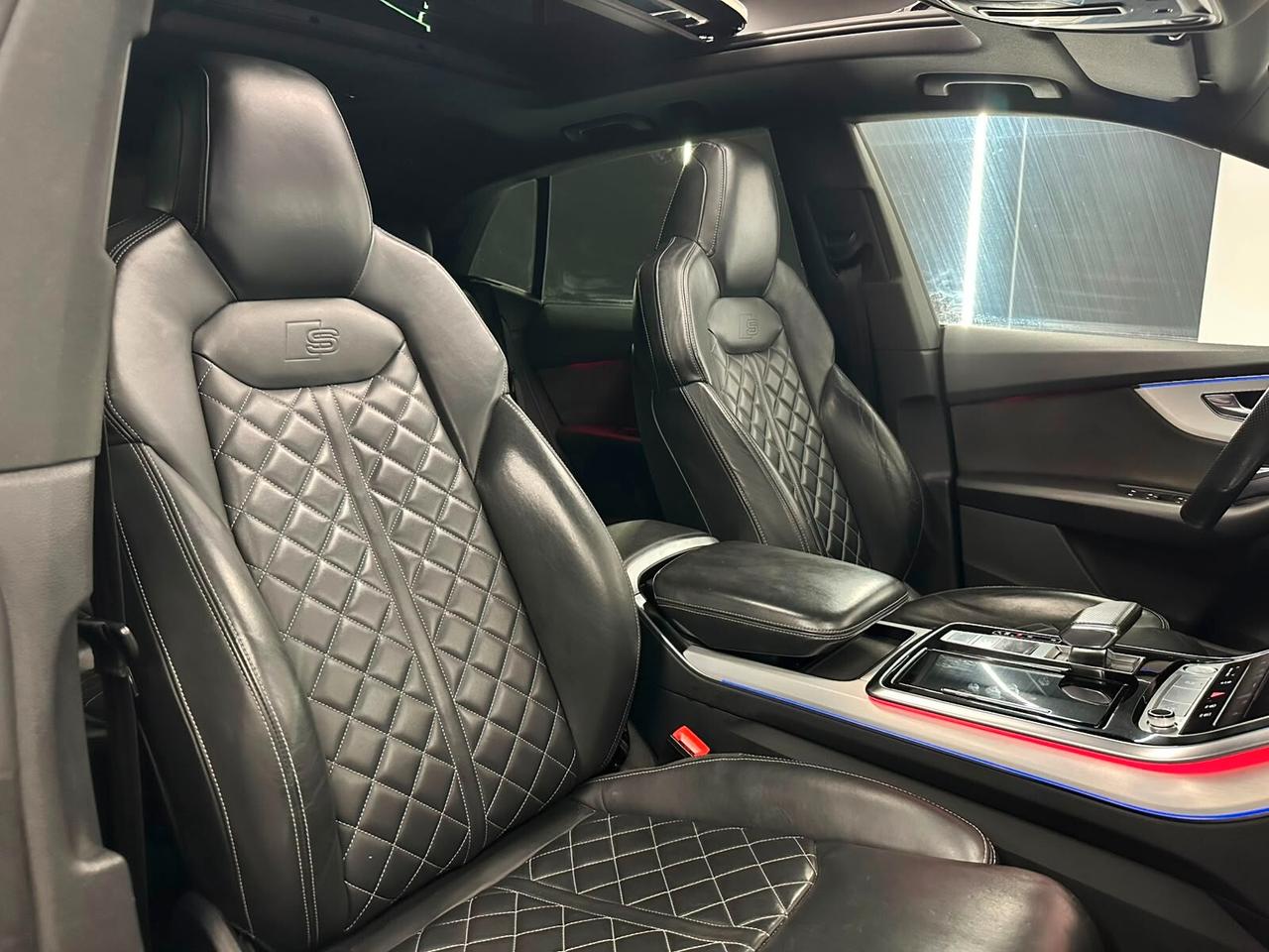 Audi Q8 50 TDI 286 CV quattro 3x S Line Full 2020
