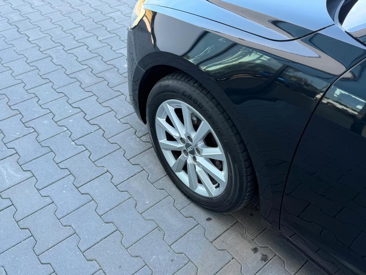 Audi A1 Sportback 30 TFSI advanced Virtual