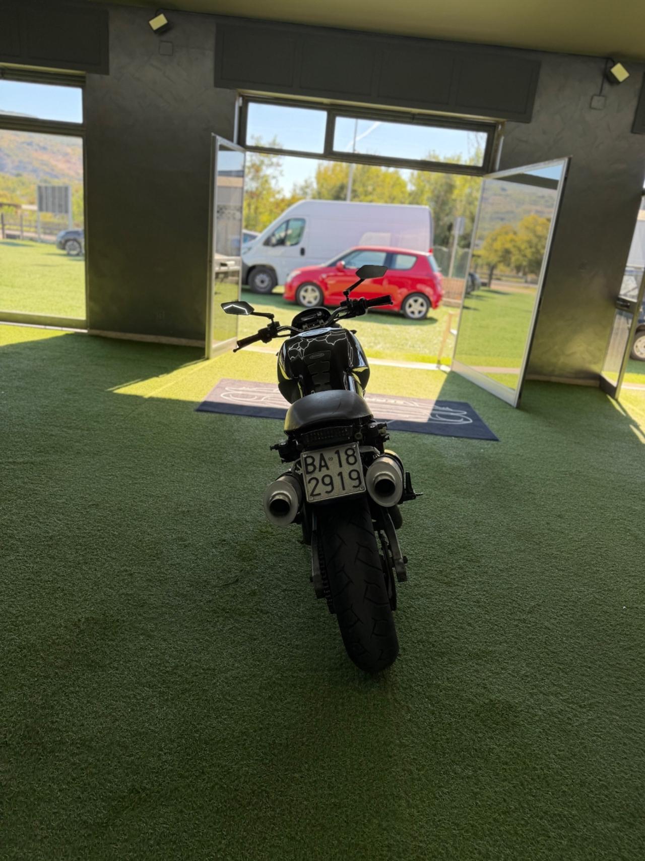 Ducati Monster 600 Iscritto ASI