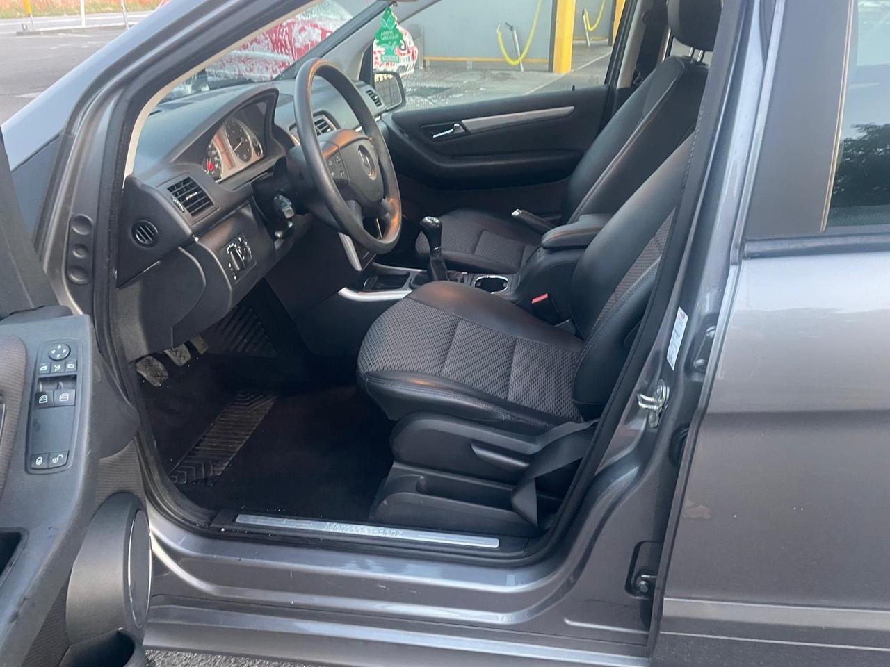 Mercedes-benz B 170 180 NGT 2.0 BlueEFFICIENCY Premium Metano 201”