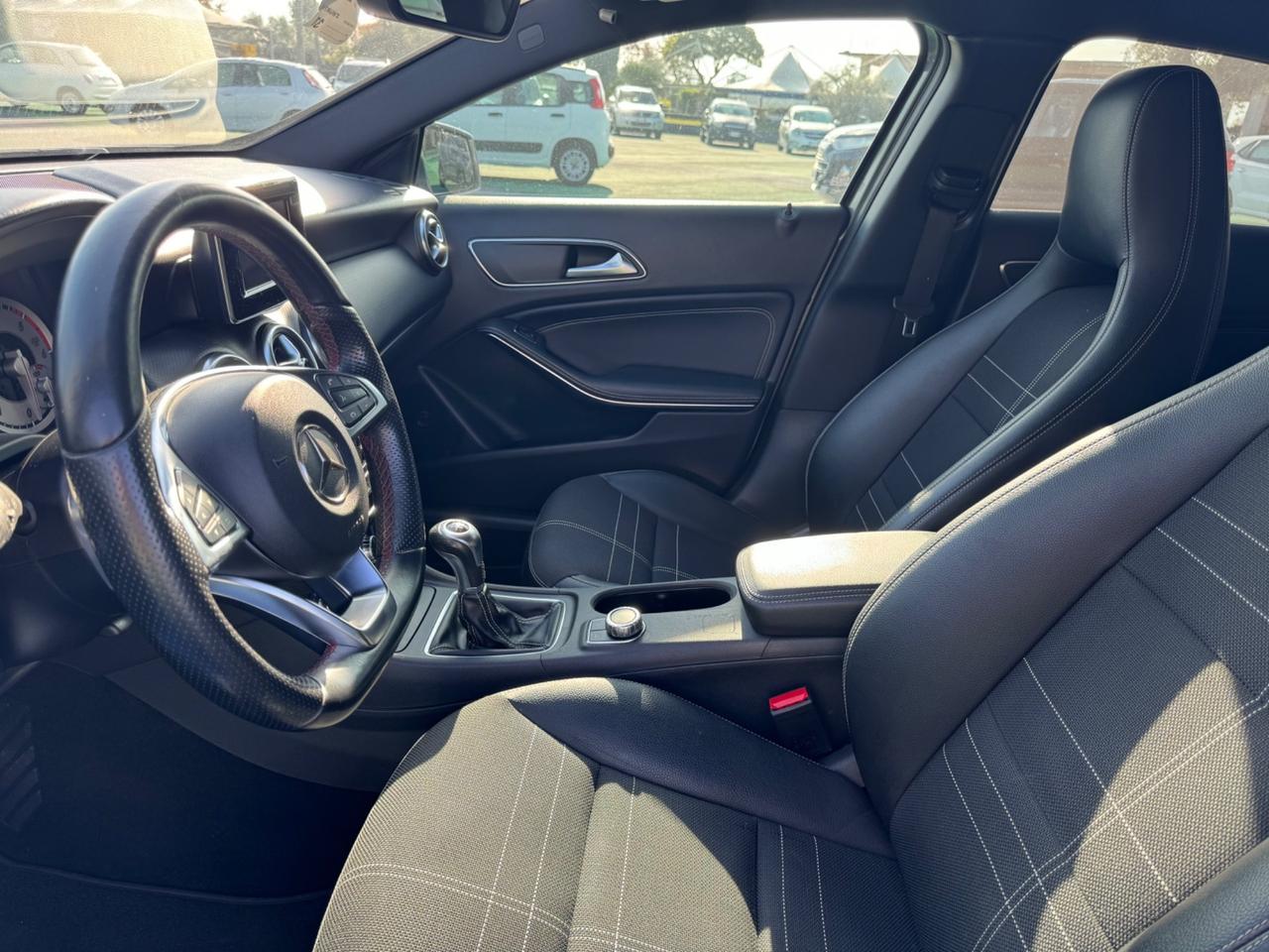 Mercedes-benz A 180 CDI Automatic Dark Night Edition