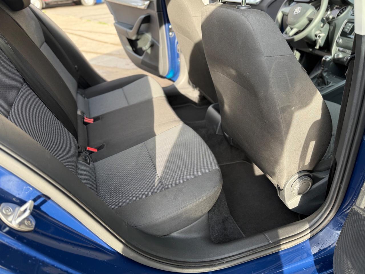 Skoda Octavia 1.6 Tdi Active 90cv