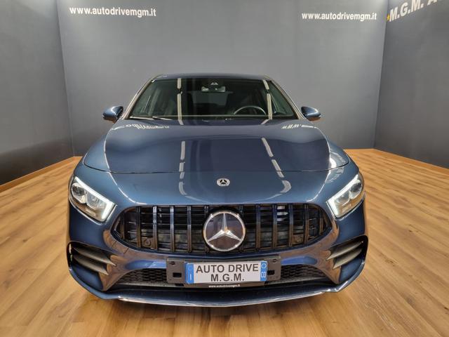 MERCEDES-BENZ A 180 d Automatic Premium