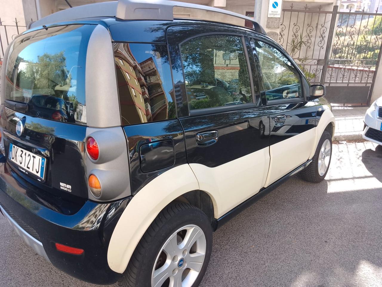 Fiat Panda 1.3 MJT 16V 4x4 CROSS