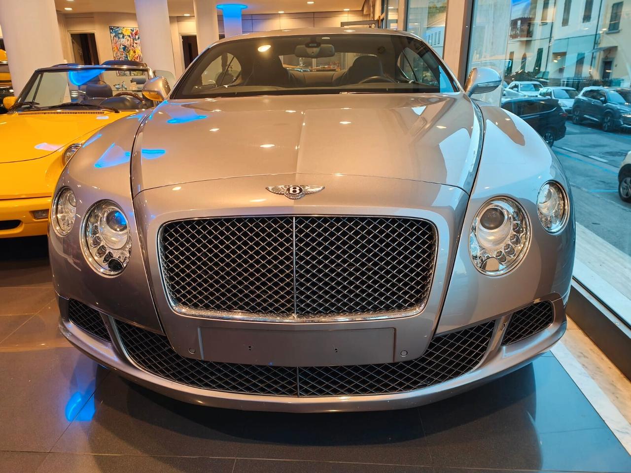 Bentley Continental GT V12