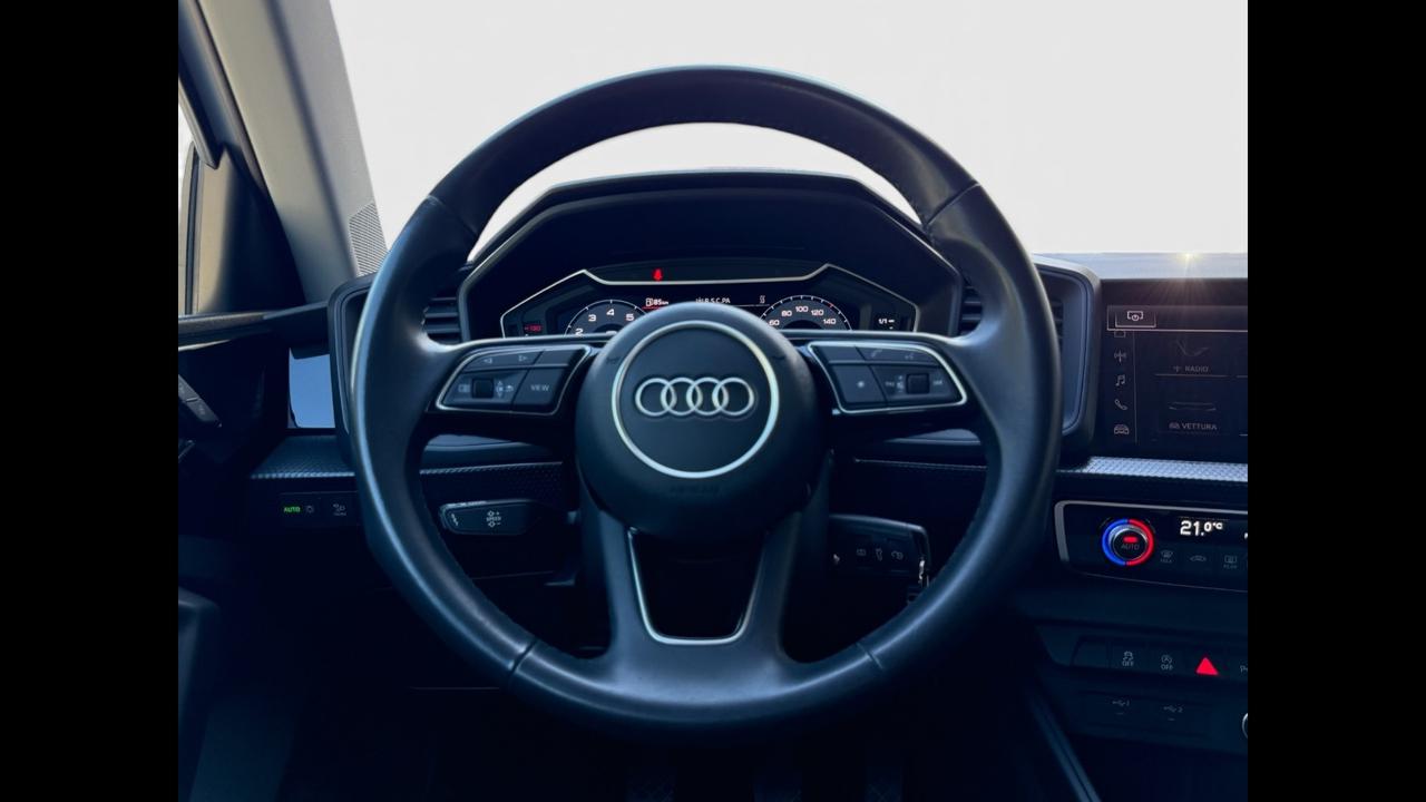 AUDI A1 II 2022 allstreet - A1 allstreet 30 1.0 tfsi Admired 110c