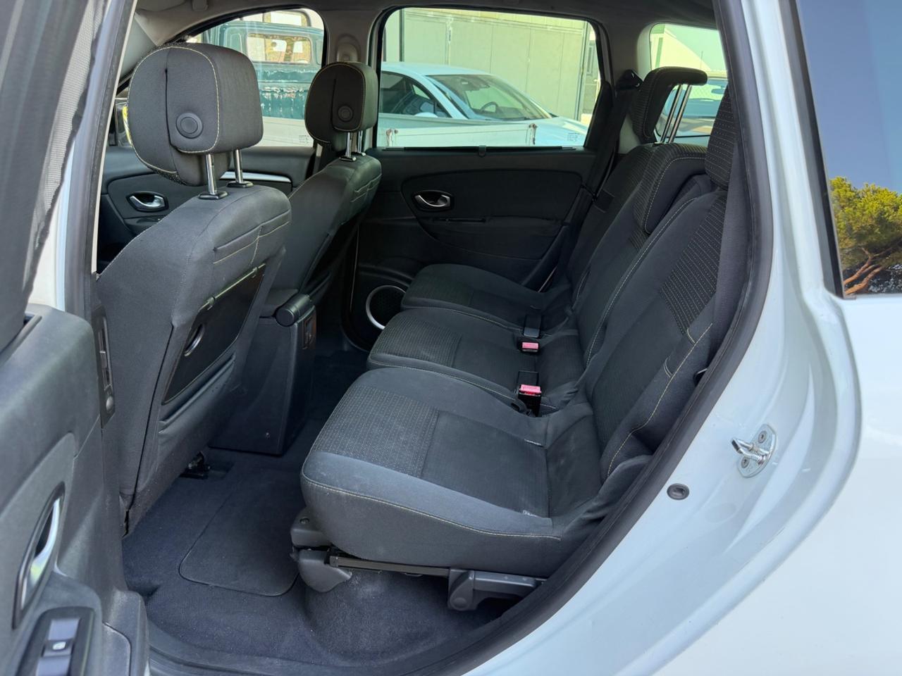 Renault Scenic Scénic X-Mod 1.5 dCi 110CV Dynamique