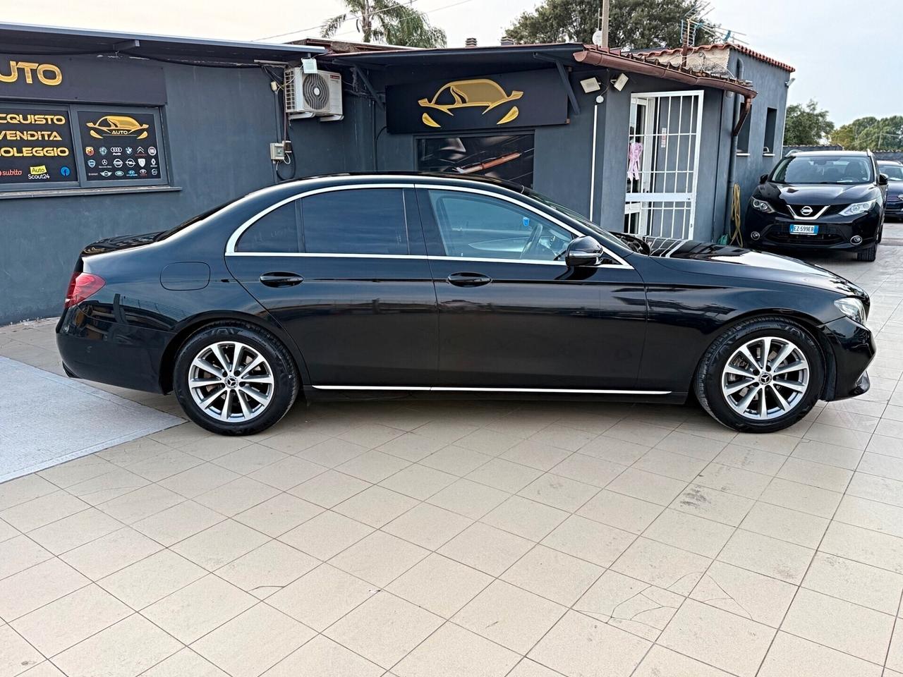 Mercedes-benz E 220 d Auto Sport Perfette Condizioni Garanzia 12 Mesi
