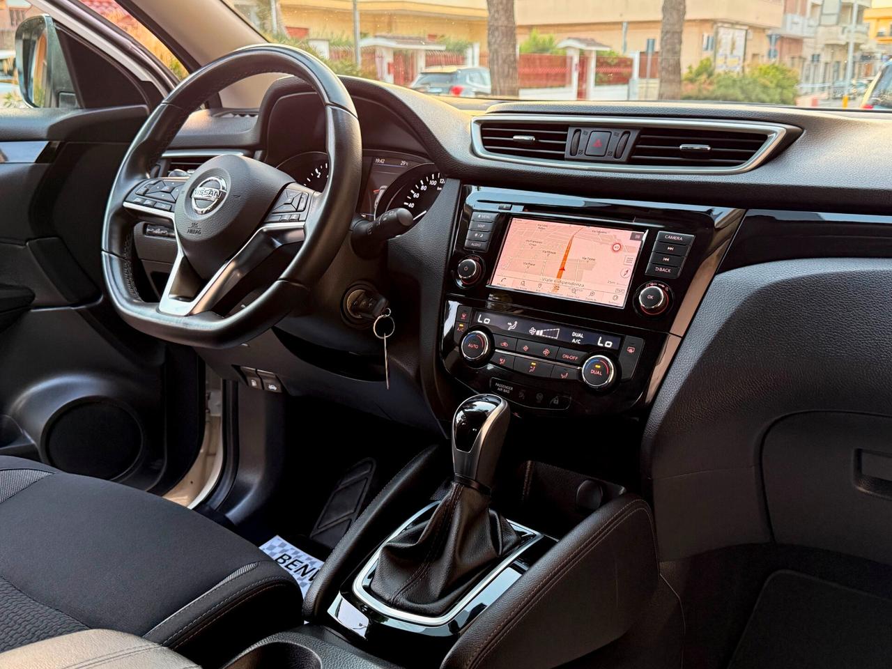 Nissan Qashqai 1.5 dCi DCT LED NAVI CAMERA - 2020