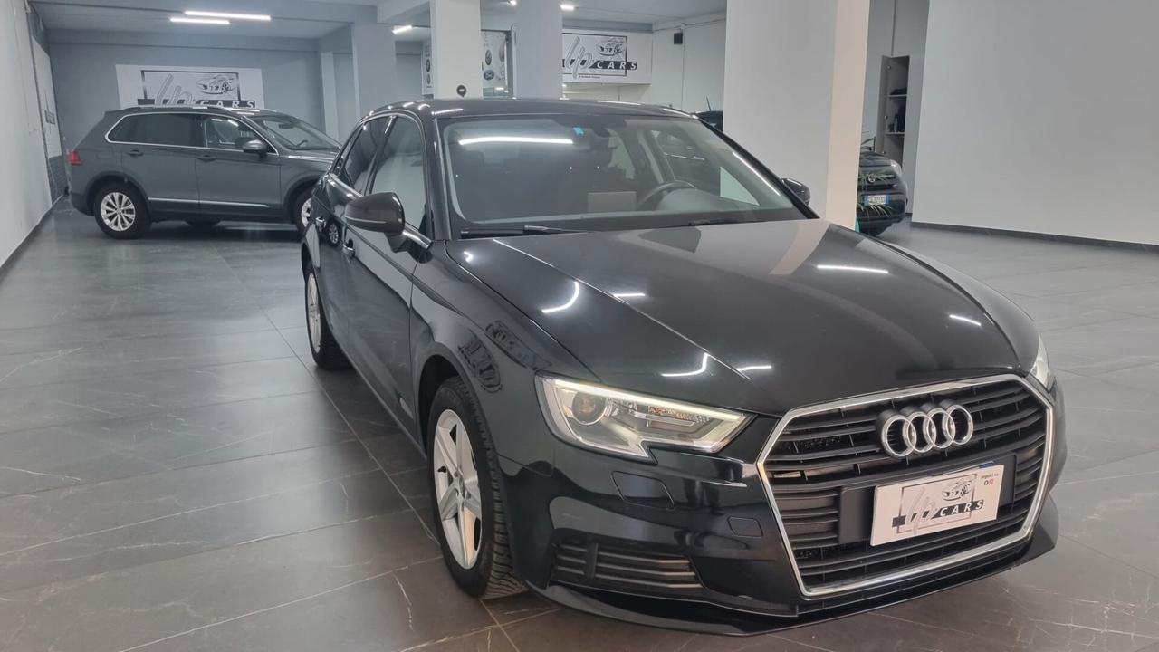 Audi A3 SPB 1.6 TDI 116 CV S tronic Design