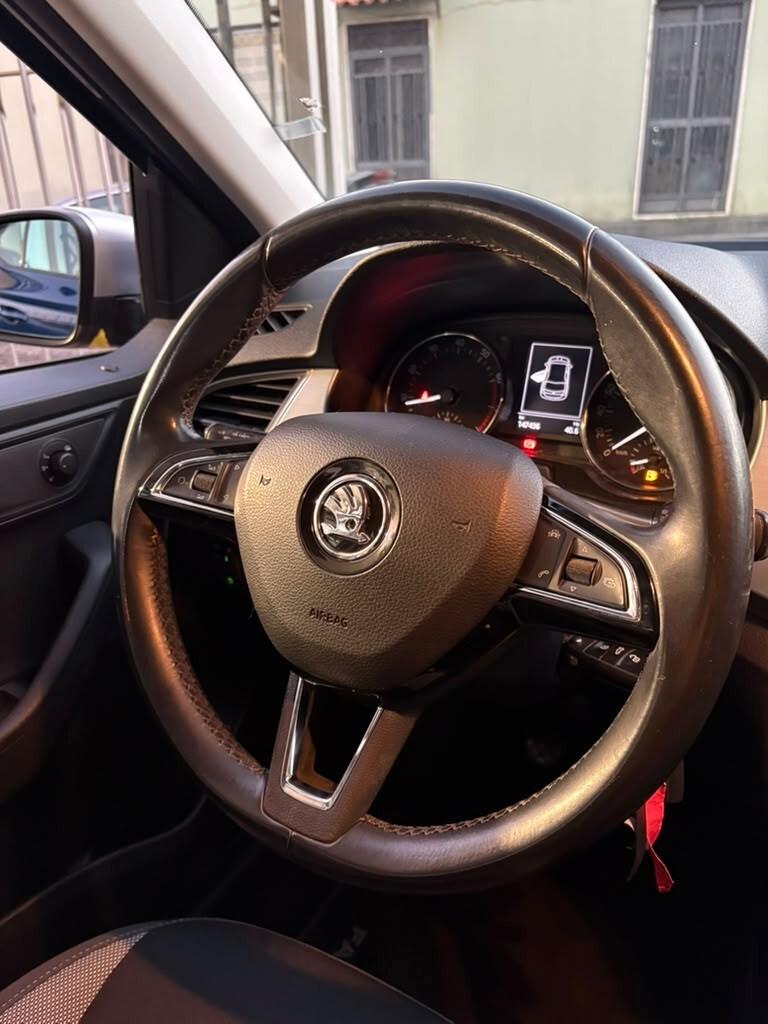 Skoda Fabia 1.0 MPI 60 CV Design Edition