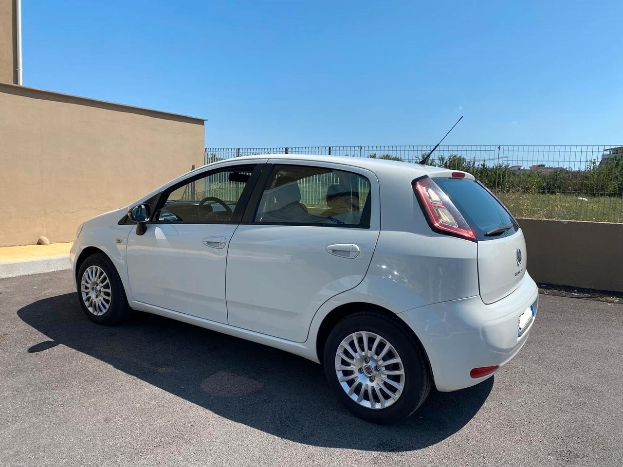 Fiat Punto 1300 MULTIJET 75 CV 2014