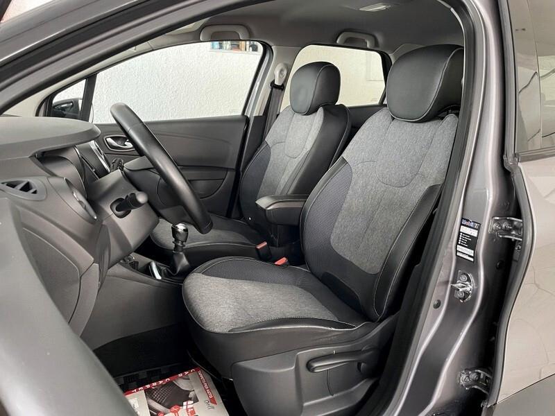 Renault Captur dCi 8V 110 CV Start&Stop Energy Sport Edition2