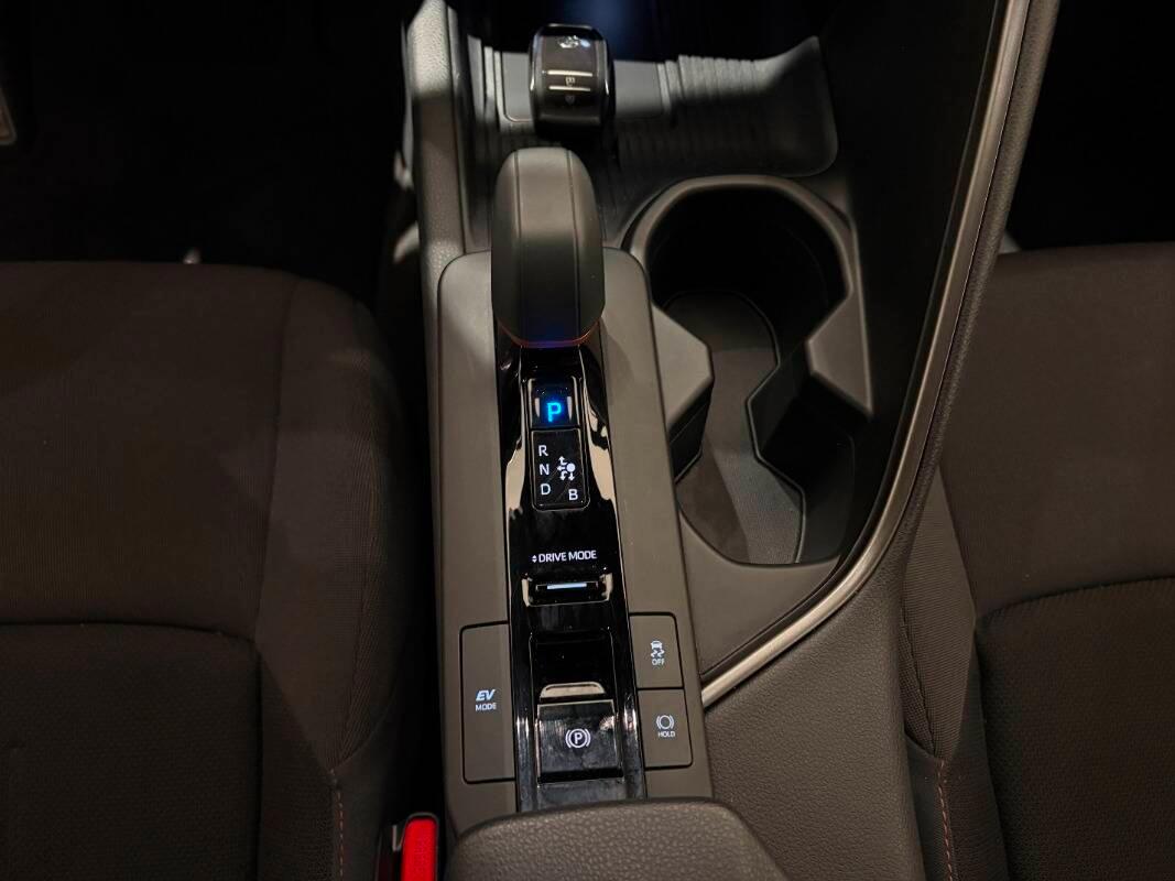 Toyota C-HR 1.8 hev Trend fwd e-cvt