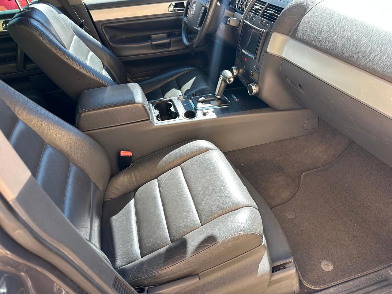 Volkswagen Touareg 3.0 V6 tdi Executive