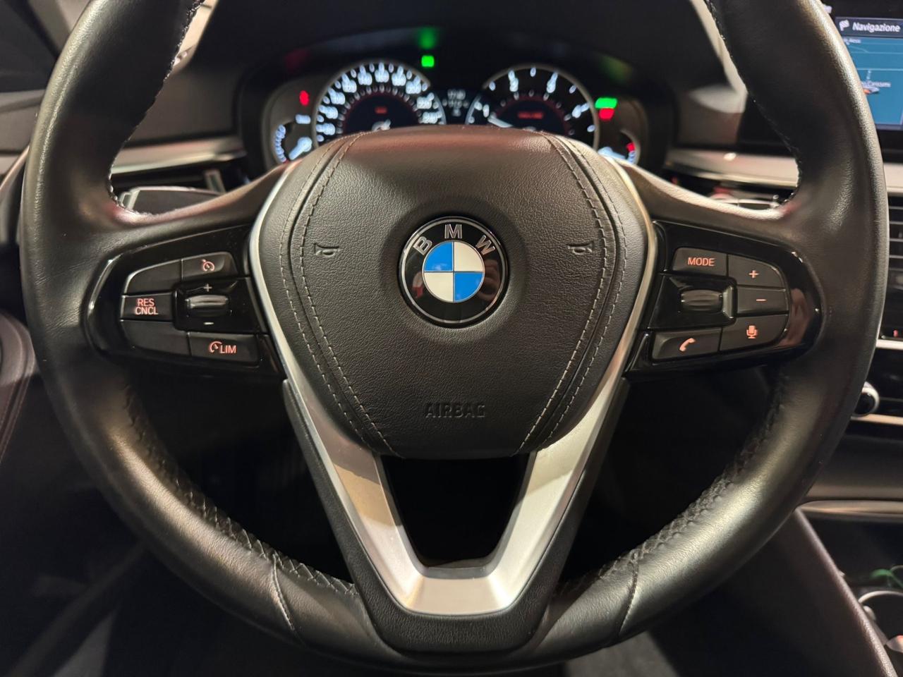 Bmw 520 520xdrive Touring Luxury