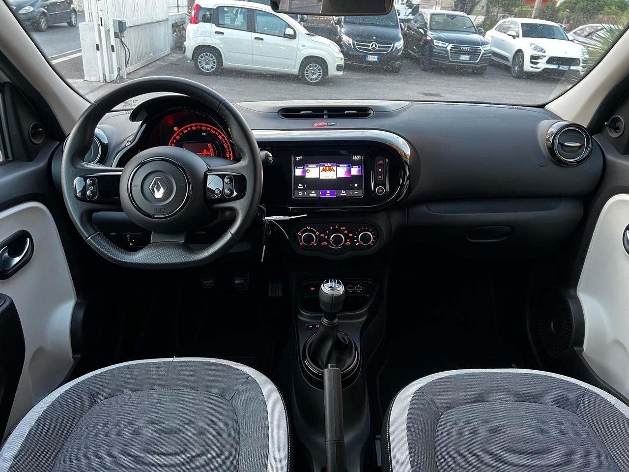 Renault Twingo SCe 65 CV Intens- 2021- LED