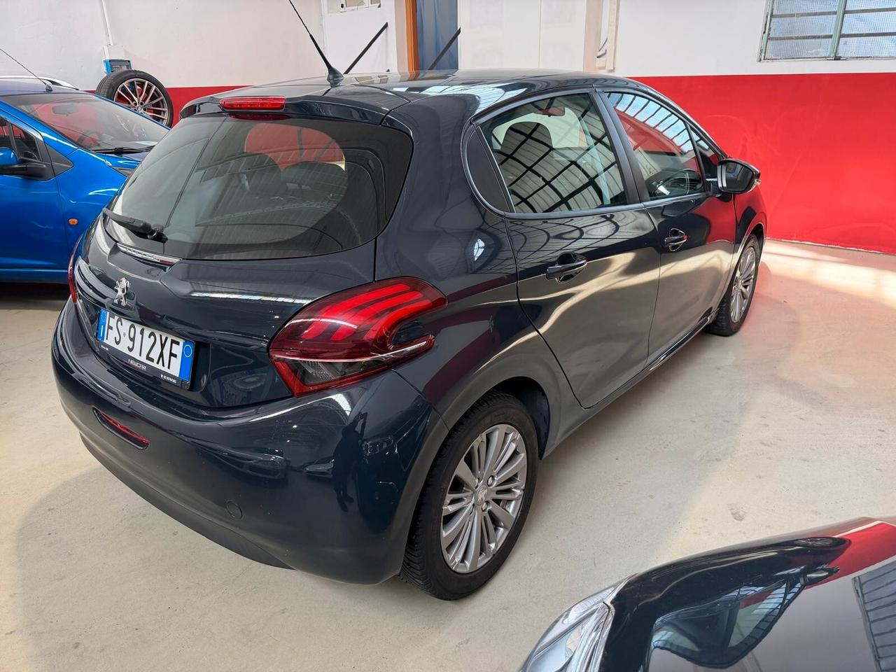 Peugeot 208 PureTech 82 5 porte Active