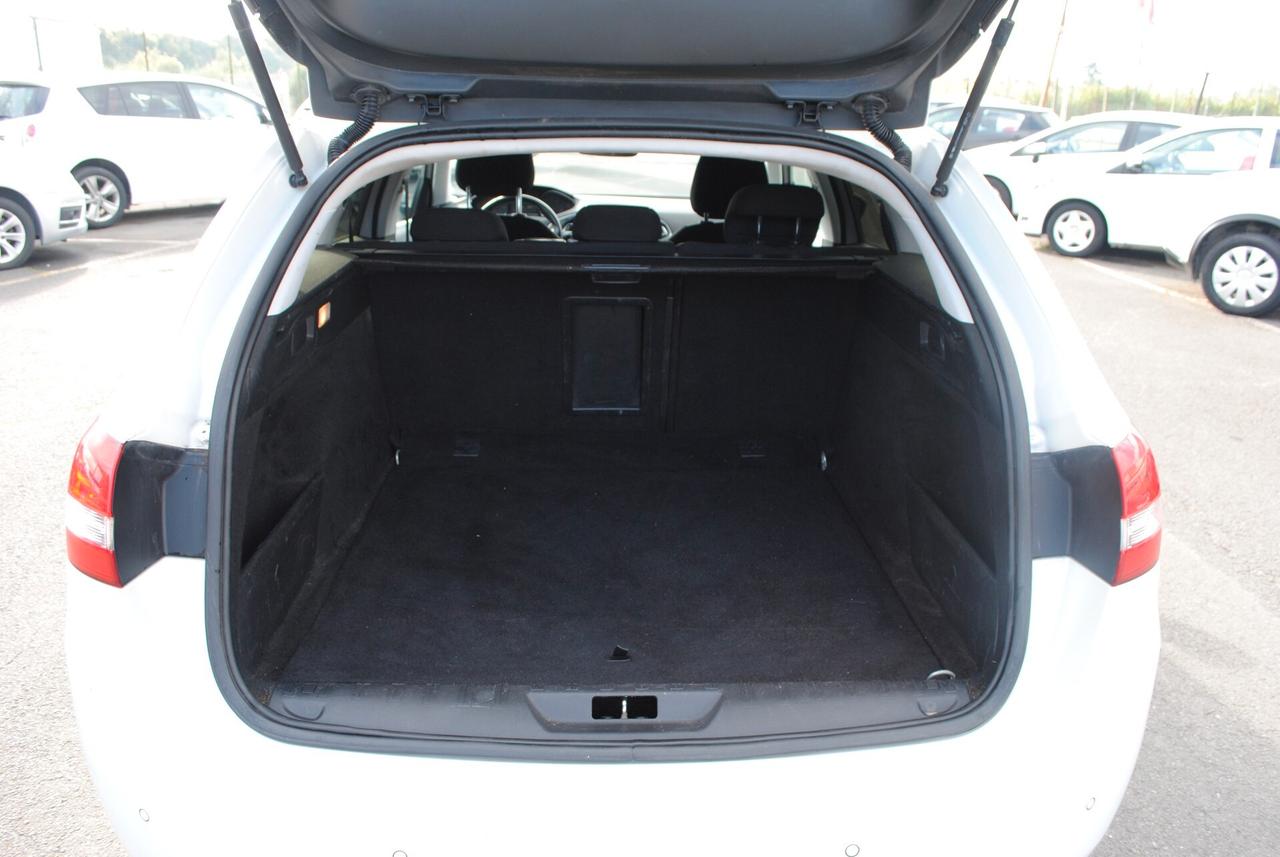 PEUGEOT 308 SW 1.6 HDI 120 CV OK NEOPATENTATI