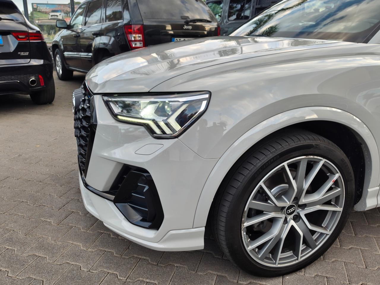 Audi Q3 SPB 40 TDI quattro S tronic Business Plus