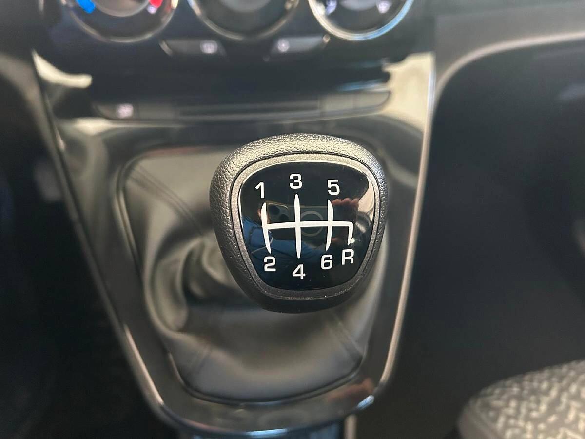 Lancia Ypsilon 1.0 FireFly 5 porte S&S Hybrid Silver