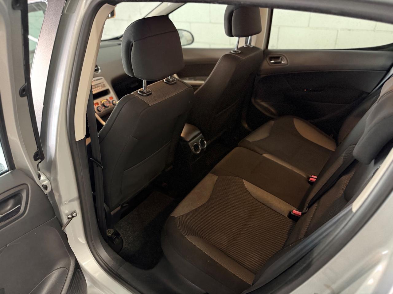 Peugeot 308 1.6 VTi 120CV 5p. Tecno