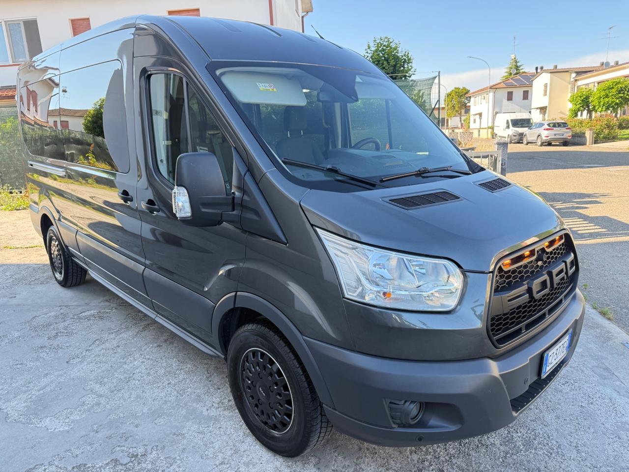 Ford Transit 2.0TDCi 9 POSTI PASSO LUNGO GANCIO TRAINO