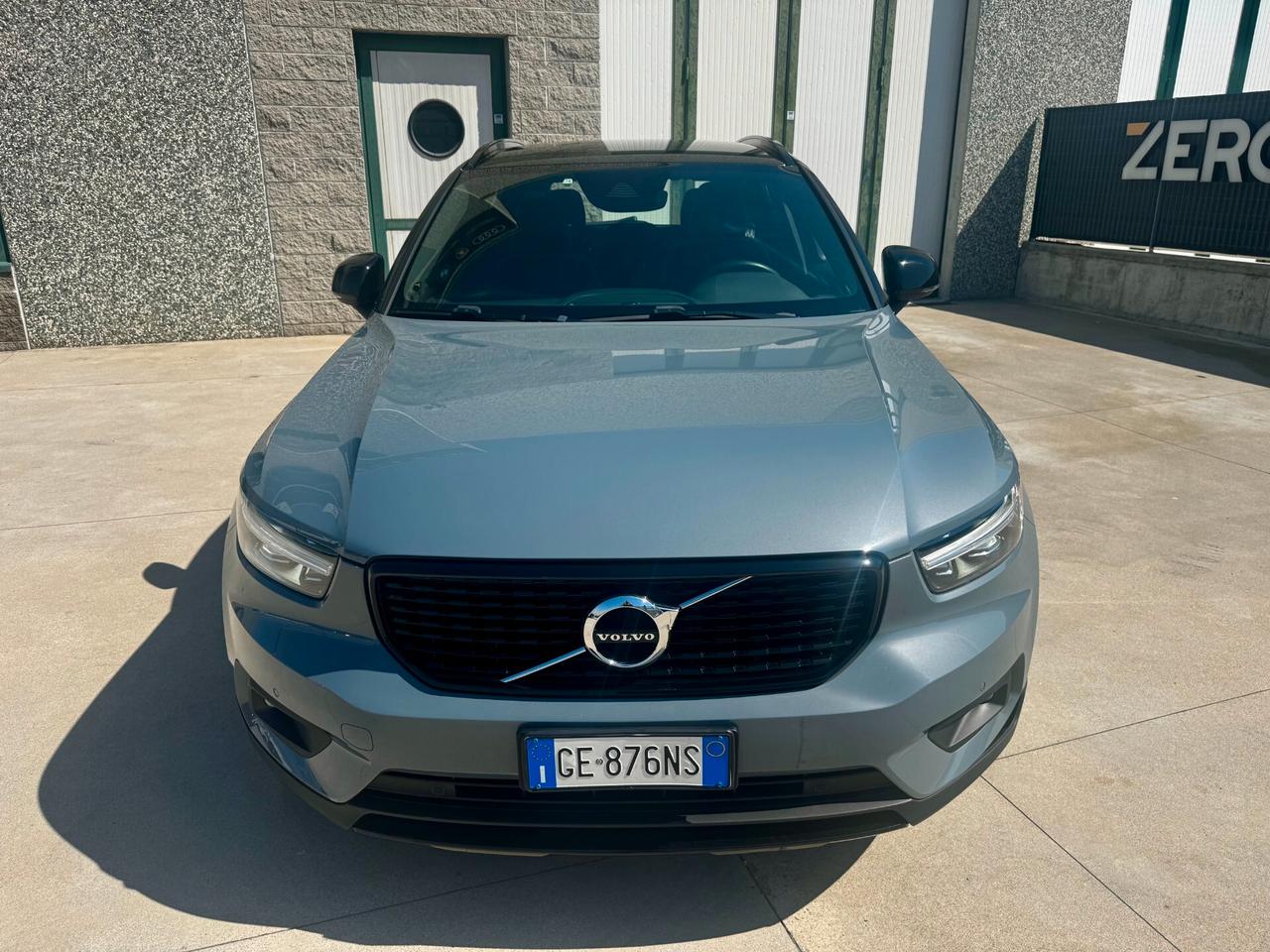 Volvo XC40 T3 Geartronic R-design