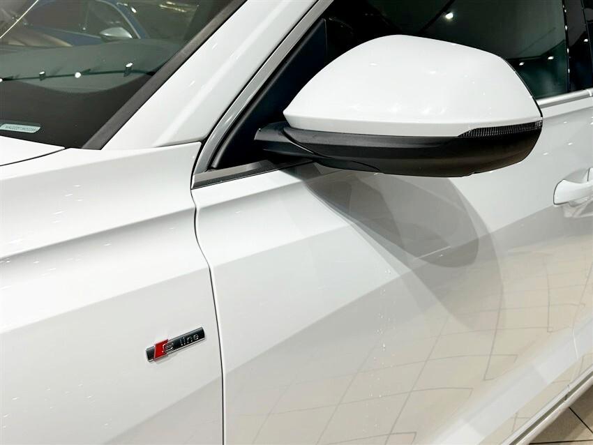 Audi Q8 50 TDI 286 CV quattro tiptronic Sport