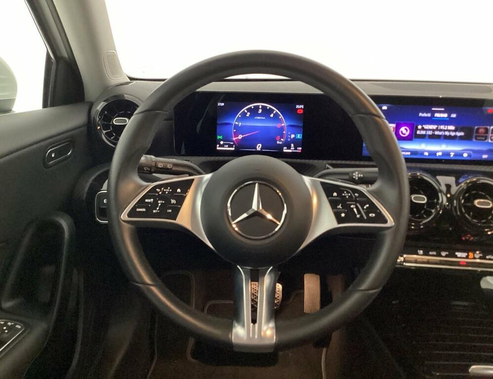 Mercedes Classe A 180 180 D Advanced 8G-DCT