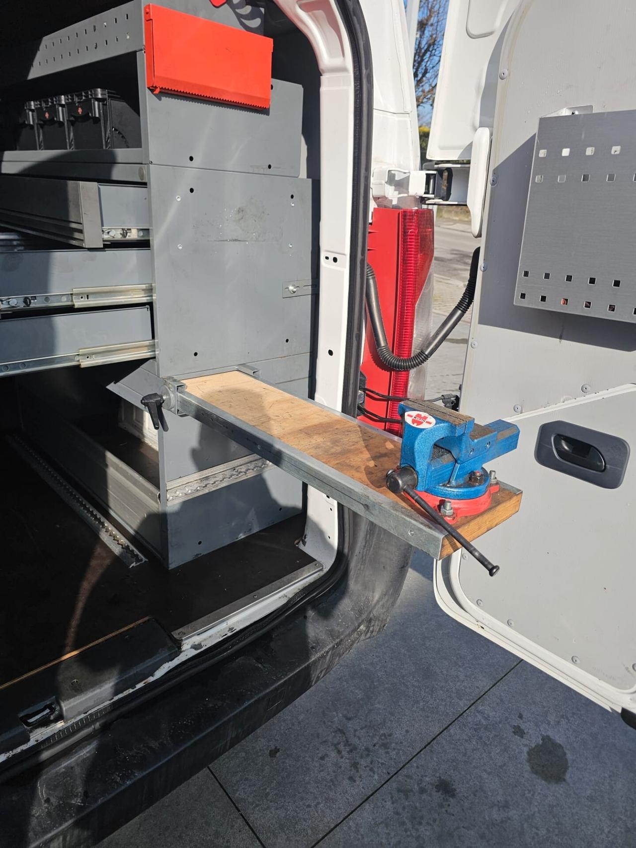 TOYOTA PROACE 2014 FURGONE 2.0D M L2H2 12 LOUNGE