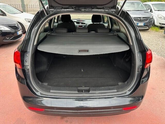Kia Ceed cee'd 1.4 GPL SW Cool