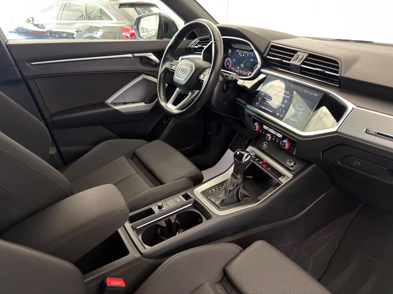 Audi Q3 35 TFSI S tronic line edition