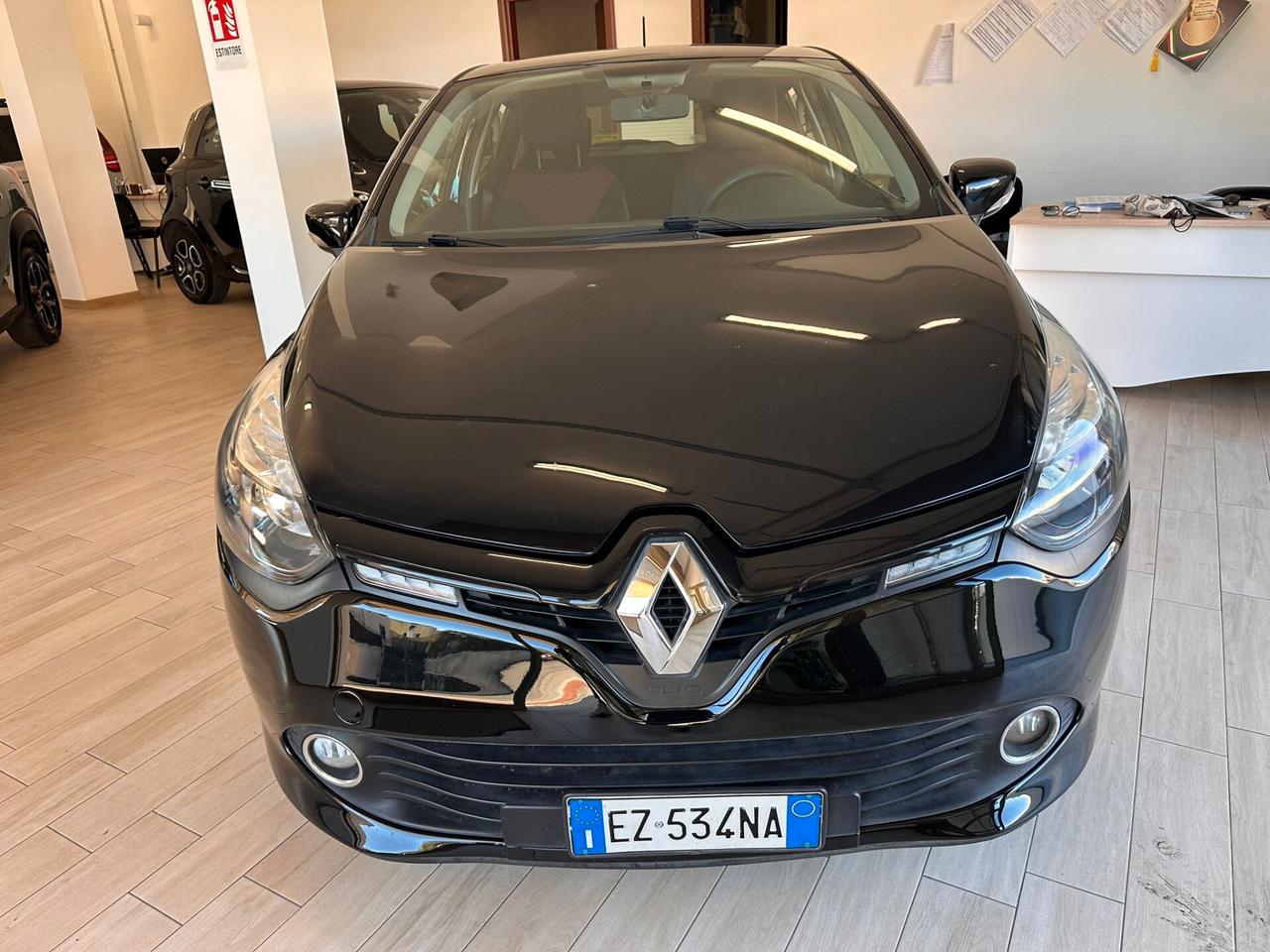 Renault Clio 1.2 75CV 5 porte Wave