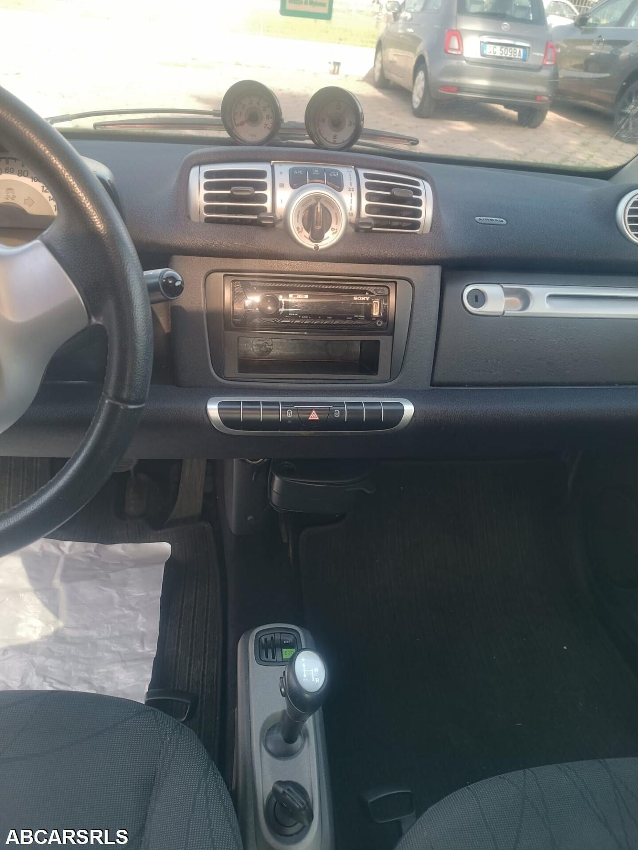SMART - Fortwo - 1000 52 kW MHD coupé pure - NEOPA