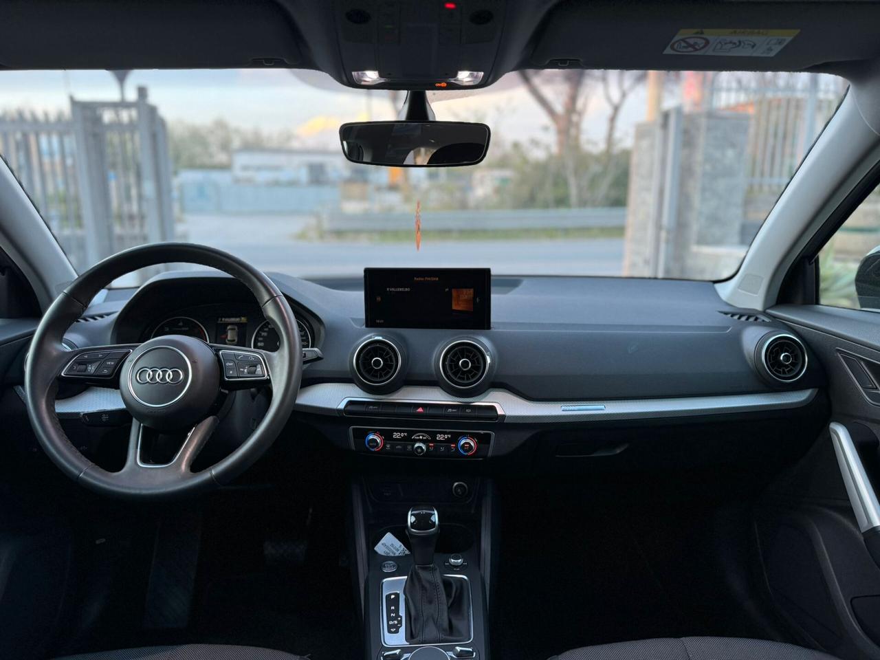 Audi Q2 30 TDI S tronic Identity Black