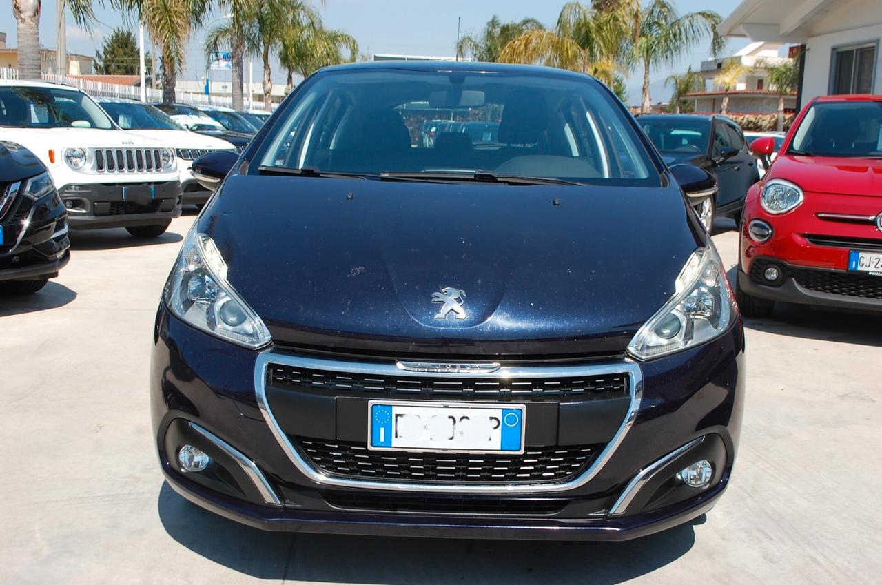 Peugeot 208 5p 1.2 puretech Active gpl 82CV Uff Italy Lega USB