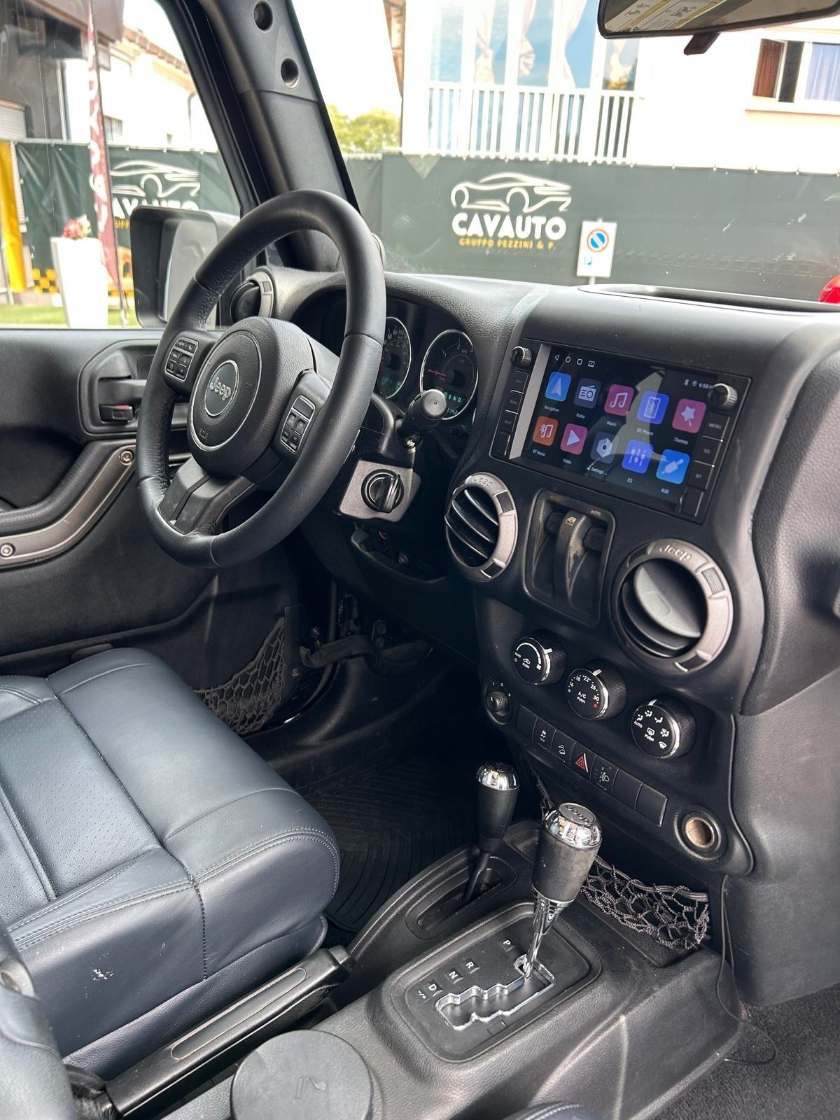 Jeep Wrangler 2.8 CRD DPF Cabrio Auto